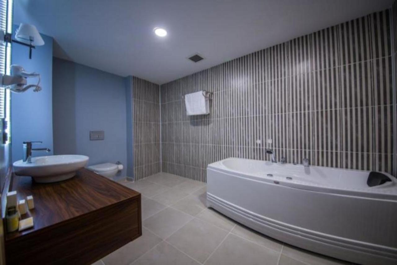 Bendis Hotel Halic ภายนอก รูปภาพ